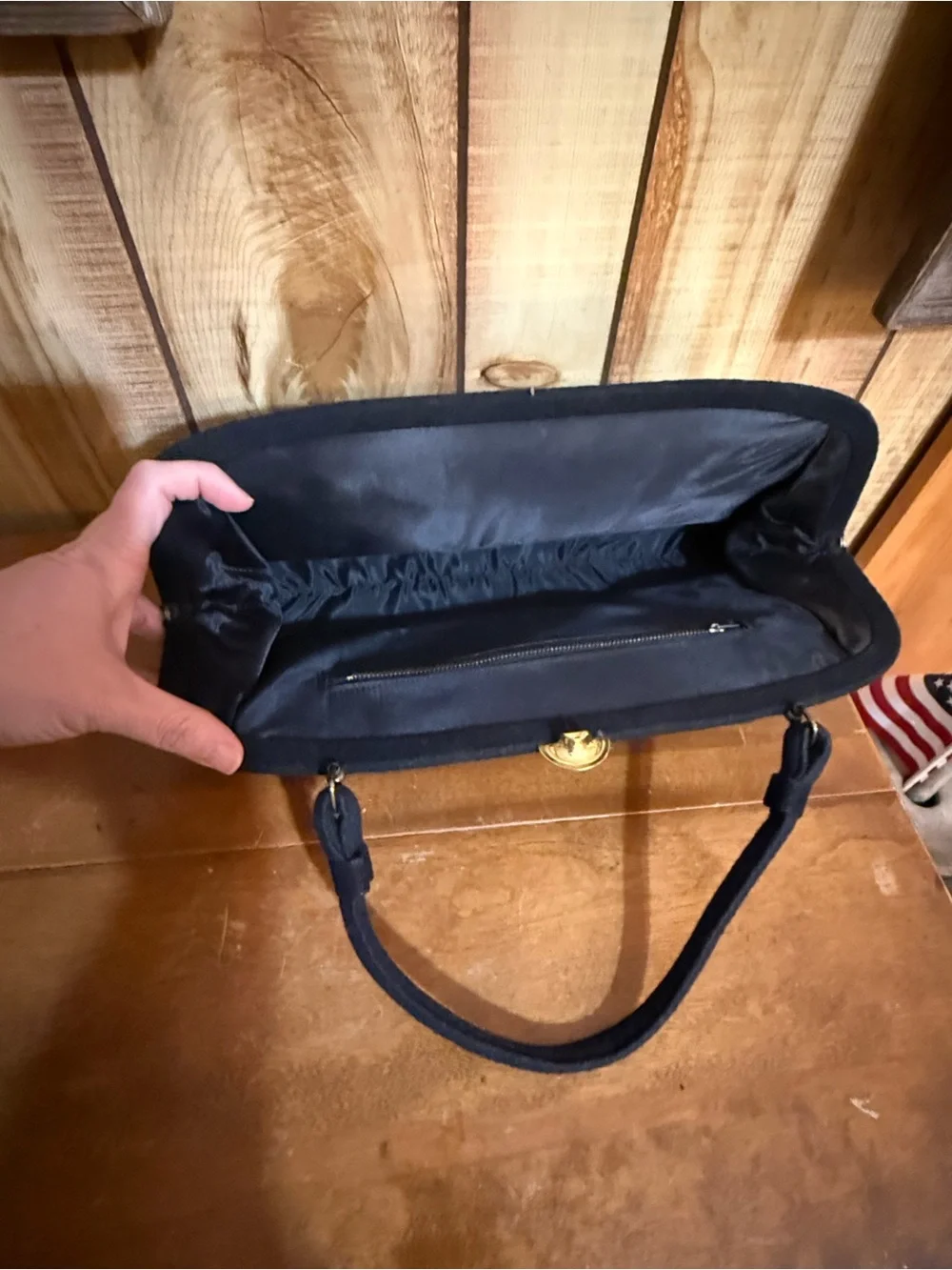 Classic vintage Black Top-Handle Felt Women's Bag